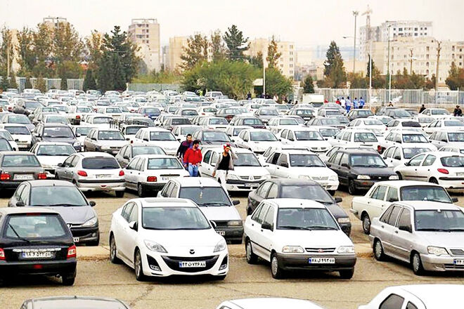 افت بهای اغلب خودروها در بازار آزاد افت بهای اغلب خودروها در بازار آزاد
