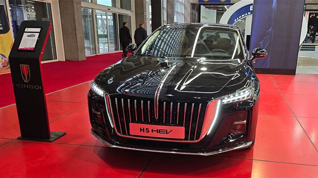 مراجعة سيارات BMW الهجينة Hongqi H5 (Hongqi H5 HEV) مراجعة سيارات BMW الهجينة Hongqi H5 (Hongqi H5 HEV)