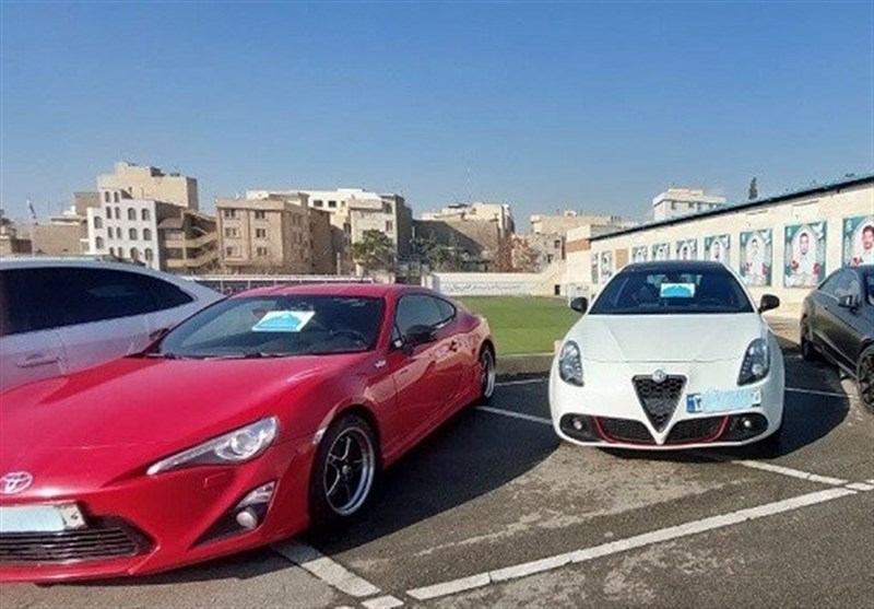 وصول 5 همت مالیات از خودروهای گران‌قیمت + جدول