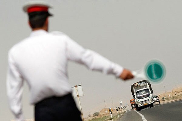 ۷۰ واحد گشت پلیس راه در جاده های زنجان همزمان با روز  طبیعت مستقر است