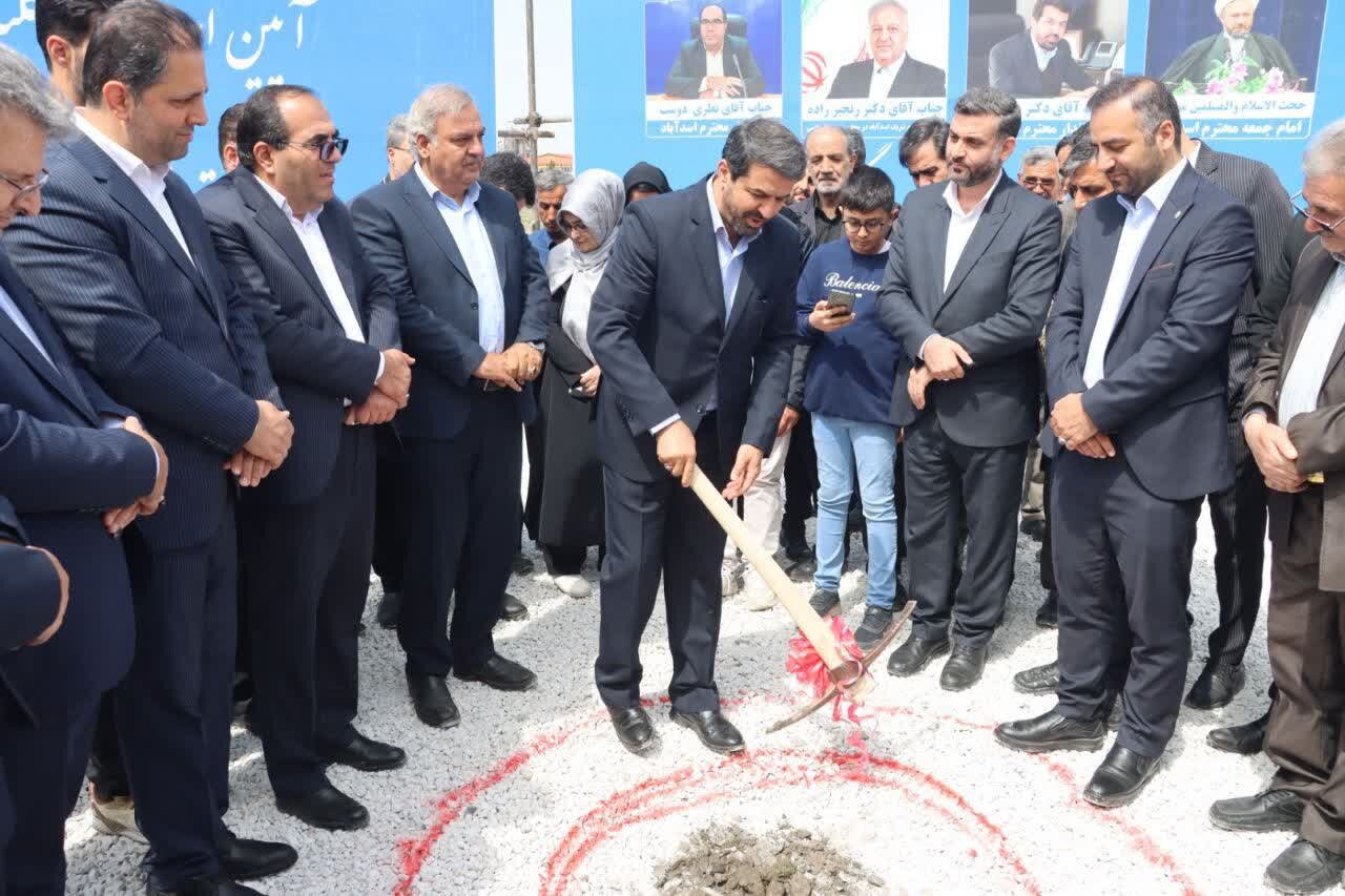 ضرورت تبدیل شعار سال به عمل؛ استاندار همدان خواستار همت همگانی شد ضرورت تبدیل شعار سال به عمل؛ استاندار همدان خواستار همت همگانی شد