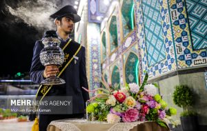 آیین غبارروبی ضریح مطهر آستان مقدس امامزاده صالح (ع) آیین غبارروبی ضریح مطهر آستان مقدس امامزاده صالح (ع)
