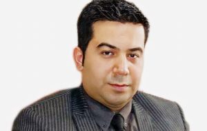 بحران خدمات پس از فروش خودرو؛ از تامین قطعه تا خواب خودرو بحران خدمات پس از فروش خودرو؛ از تامین قطعه تا خواب خودرو