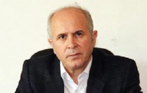 بازار خودرو در رکود کامل است