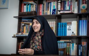 به دنبال راهکارهای عملی برای ارتقای وضعیت اقتصادی و اجتماعی زنان هستیم