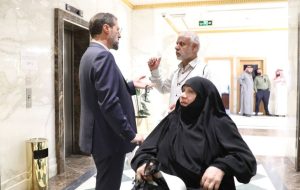 مسئولان حج و زیارت پای درد دل زائران در مدینه نشستند مسئولان حج و زیارت پای درد دل زائران در مدینه نشستند