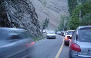 ادامه انسداد کندوان؛ هراز از بعدازظهر یکطرفه می شود ادامه انسداد کندوان؛ هراز از بعدازظهر یکطرفه می شود