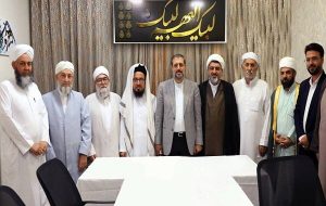 تبریک شورای افتاء اهل سنت به سازمان حج برای دریافت جایزه "لَبّیتُم" تبریک شورای افتاء اهل سنت به سازمان حج برای دریافت جایزه "لَبّیتُم"