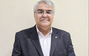 صنعت قطعه در مدار توقف کامل قرار دارد صنعت قطعه در مدار توقف کامل قرار دارد