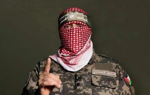 نخستین واکنش گردان القسام به تارو مار شدن صهیونیست در شمال نوار غزه نخستین واکنش گردان القسام به تارو مار شدن صهیونیست در شمال نوار غزه
