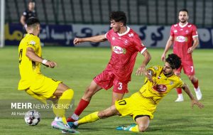اعلام ترکیب پرسپولیس برای بازی با سپاهان اعلام ترکیب پرسپولیس برای بازی با سپاهان