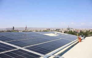 استان سمنان پیشگام در انرژی پاک؛ طرحی برای تبدیل خانهها به نیروگاه استان سمنان پیشگام در انرژی پاک؛ طرحی برای تبدیل خانهها به نیروگاه