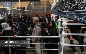افزایش چشمگیر تردد زائران از مرزهای خوزستان؛ ۲۵۲هزار نفر عبور کردند افزایش چشمگیر تردد زائران از مرزهای خوزستان؛ ۲۵۲هزار نفر عبور کردند