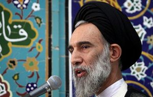 هشدار امام جمعه اصفهان درباره بدعهدی دشمنان و لزوم وحدت رسانه ای