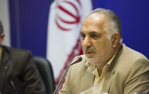 حمایت از صنعت خودرو و انجام واردات، باید همزمان صورت گیرد حمایت از صنعت خودرو و انجام واردات، باید همزمان صورت گیرد
