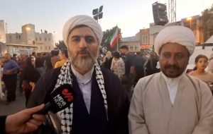 جشن میلاد پیامبر(ص) در سنندج جلوه وحدت امت اسلامی است جشن میلاد پیامبر(ص) در سنندج جلوه وحدت امت اسلامی است