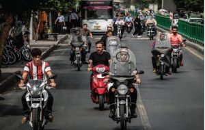 مصـاِئب کاسـبـی بـا دو چـرخ! مصـاِئب کاسـبـی بـا دو چـرخ!