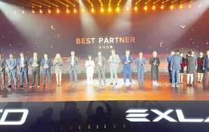 عنوان بهترین شریک تجاری چری به گروه بازرگانی قاسم‌پور رسید