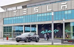 افت فروش تسلا ادامه دارد
