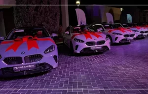 پرشیا خودرو تحویل ب‌ام‌و x1، x2 و 225i به جانبازان را کلید زد