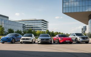 کدام‌یک از خودروهای الکتریکی‎ اسپرت‎ هستند؟