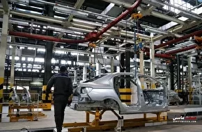 بانک‌ها «مکلف» به پرداخت تسهیلات خودروسازان نشده‌اند