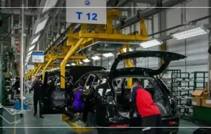 توضیحات وزیر صمت درباره گران شدن خودروهای مونتاژی