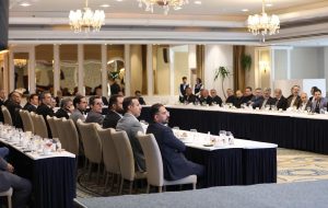 بررسی سناریوهای پیش‌روی بازار خودروهای تجاری